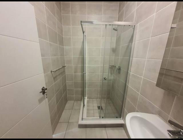 1 BEDROOM PROPERTY TO RENT IN GREENBAY ECO ESTATE